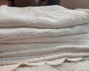 SFERRA White Waffle Knit Throw